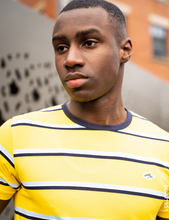 Load image into Gallery viewer, LE SHARK WANSDOWN T SHIRT LEMON CHROME