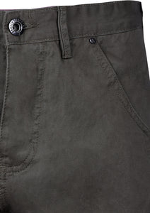 SLIM SHORTS WITH PATCH PATCH POCKETS; LIGHT GREEN